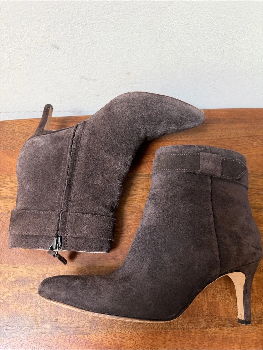 Banana Republic Valais Chocolate Brown Suede Pointed Toe Ankle Booties